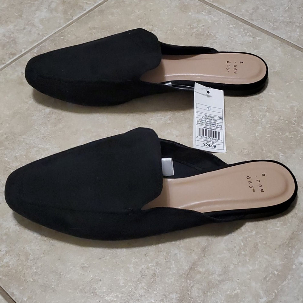 A New Day Target mule shoe 11